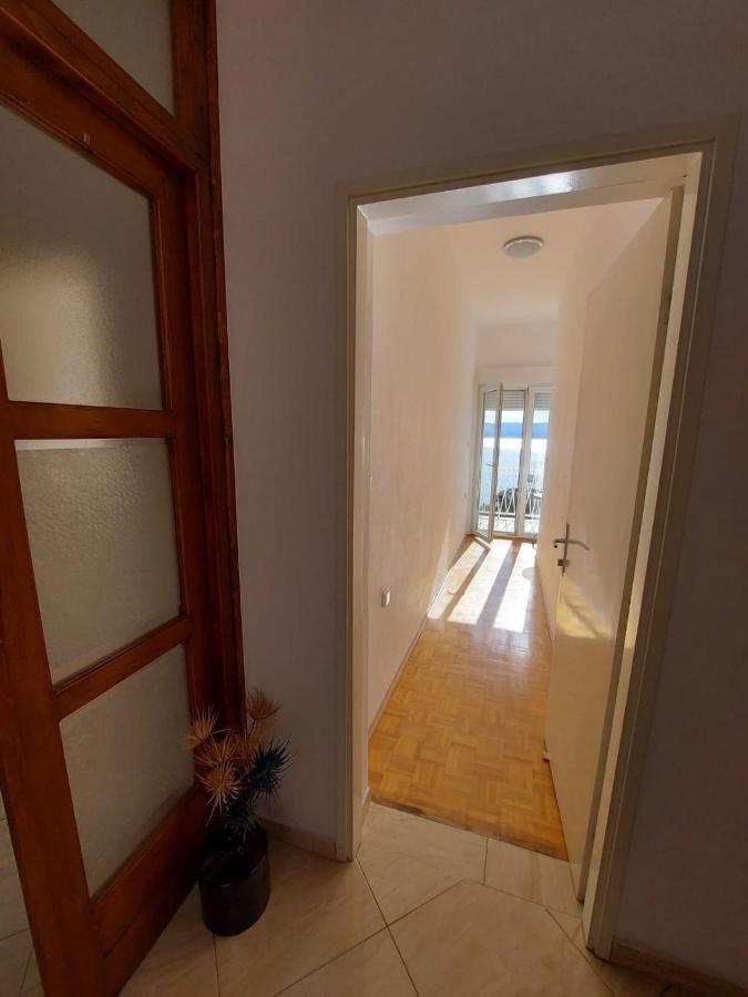 Apartments By The Sea Duce, Omis - 2731 Дуги Рат Екстериор снимка